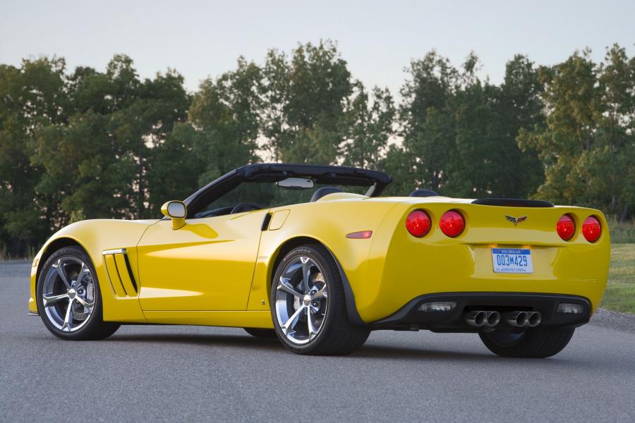  Chevrolet Corvette Grand Sport 2010 года  (фото 18 из 64)